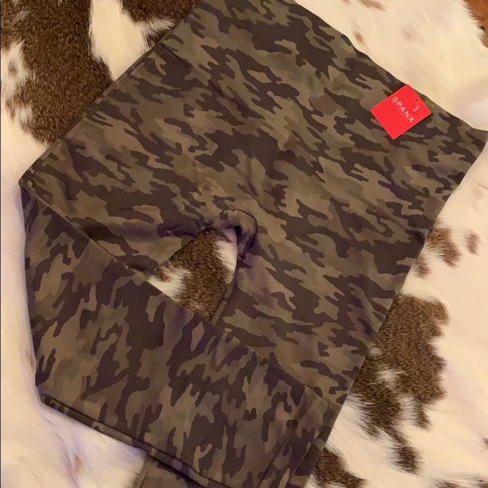 Camo spanx